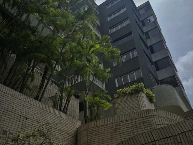 Apartamento en venta los samanes