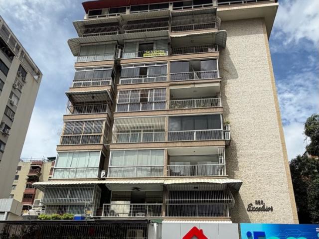 APARTAMENTO EN VENTA LOS PALOS GRANDES