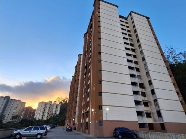 Apartamento en Venta Los Teques Las Flores