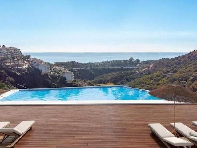 Apartamento en venta Mijas
