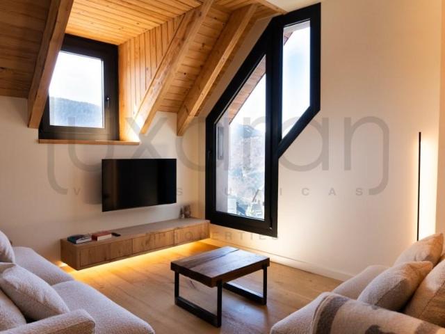 Apartamento en venta Naut Aran