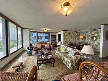 Apartamento en venta PH La Gaviota Avenida Balboa IH 25 8112