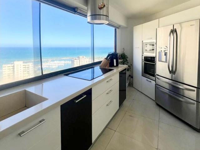 APARTAMENTO EN VENTA PLAYA GRANDE