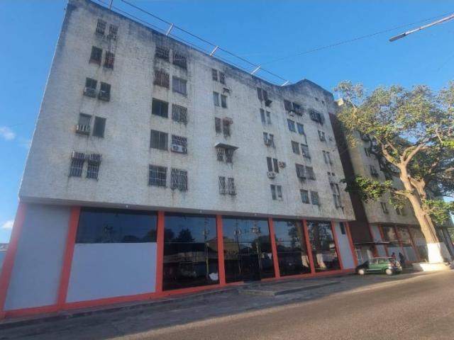Apartamento en Venta, Res. Las Carmenes, Cagua