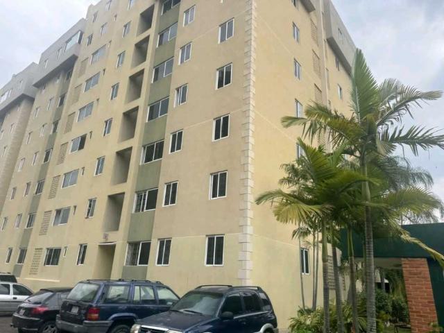 APARTAMENTO EN VENTA RES. MORICHAL NAGUANAGUA JGH 8969000 PENTHOUSE