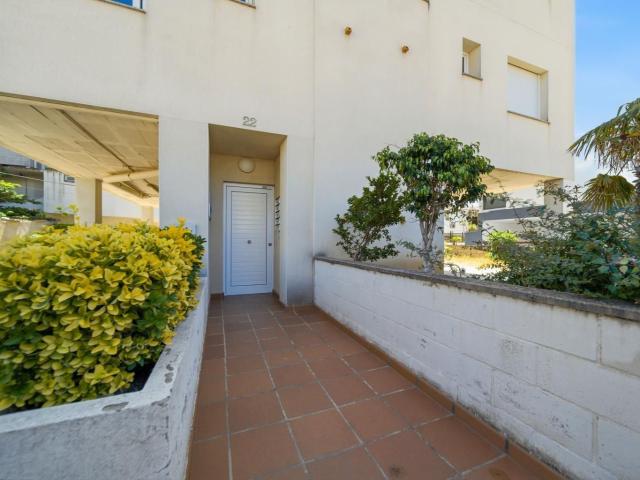 Apartamento en venta. ROSES