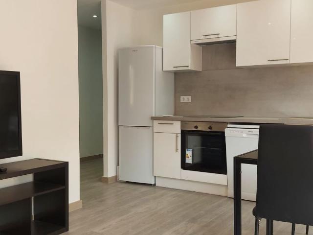 Apartamento en venta. ROSES