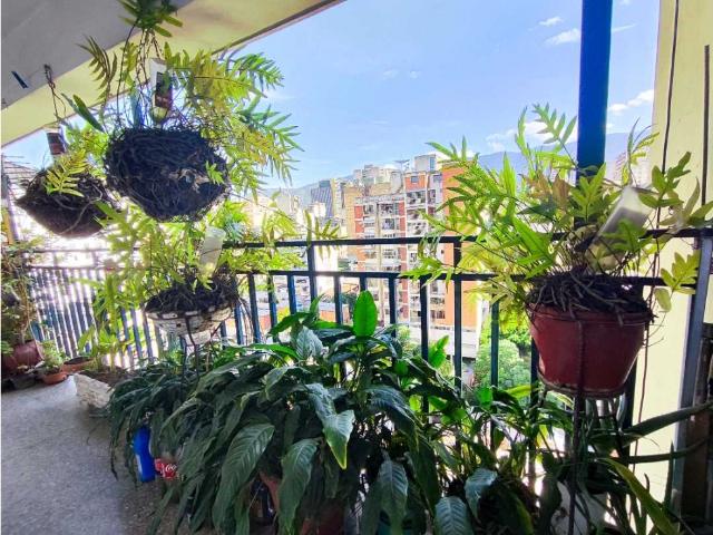 Apartamento en Venta26000$ Santa Rosalía 72m2