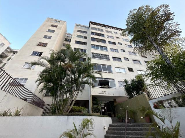 Apartamento En Venta San Luis 2H+S/2B/1PE SVDB