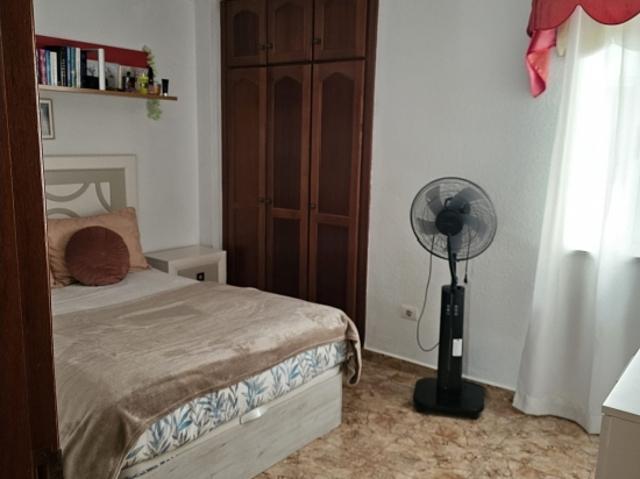 Apartamento en Adeje centro con balcón y garaje