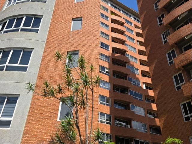 APARTAMENTO EN ALQUILER 60 M2 URB EL ROSAL