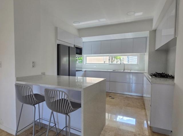 APARTAMENTO EN ALQUILER 95 M2 URB EL ROSAL