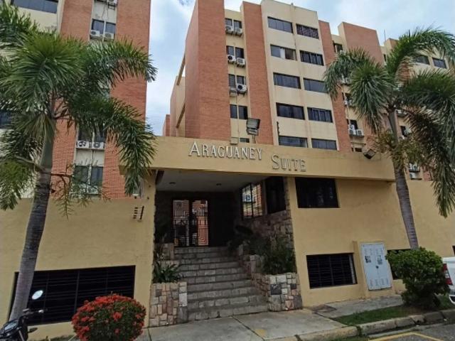 APARTAMENTO EN ALQUILER TAZAJAL