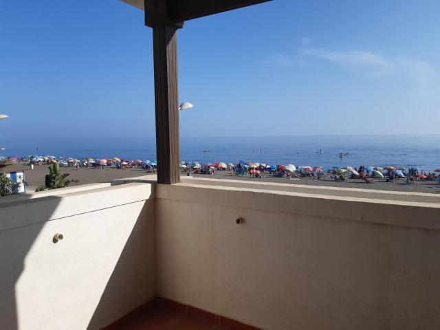 Apartamento en alquiler. TORROX COSTA