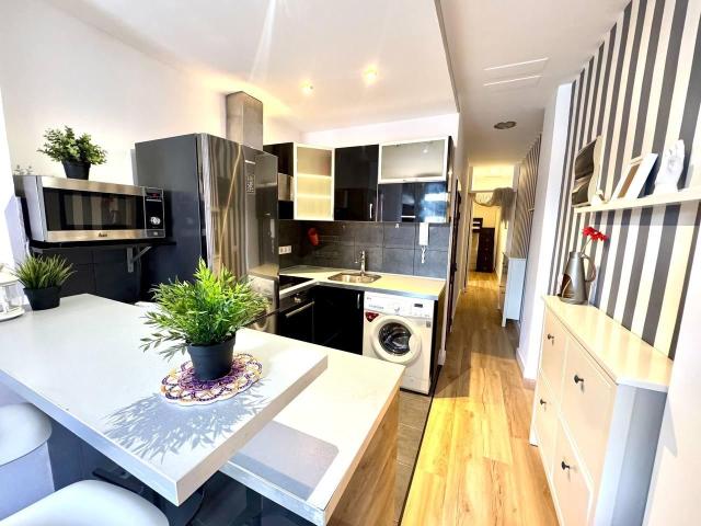 Apartamento en alquiler con 1 habitación en Zona Puerto