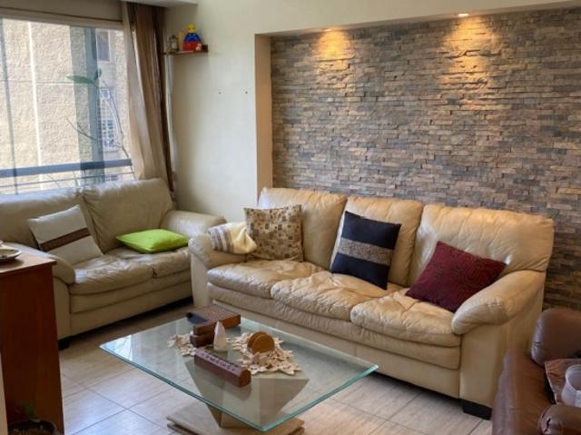 Apartamento En Alquiler Con Ubicación Estratégica En El Paraíso. Dg