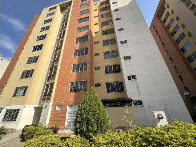 APARTAMENTO EN ALQUILER DORAL COUNTRY NAGUANAGUA YM 9895602