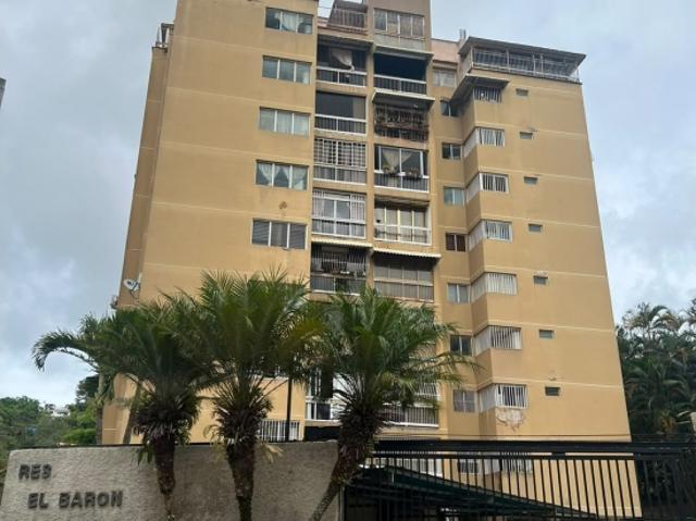 APARTAMENTO EN ALQUILER EL HATILLO