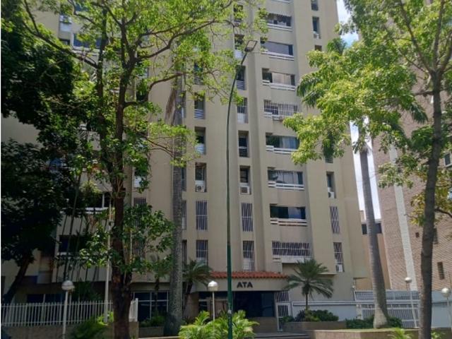 Apartamento en Alquiler El Rosal 55mts/1H/1B/1PE