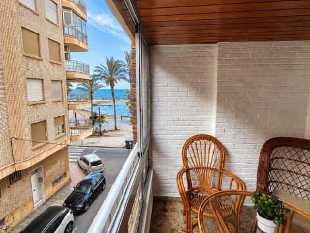 Apartamento en alquiler en Torrevieja, La Mata