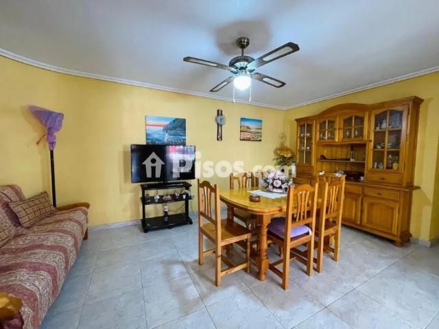 Apartamento en alquiler en Torrevieja