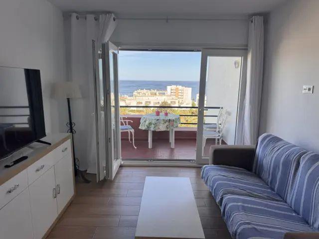 Apartamento en alquiler en Urbanización Playa Guadiaro, 2