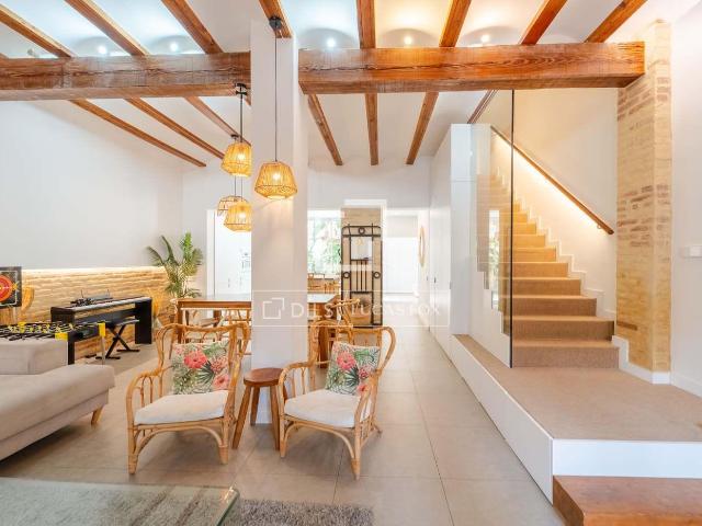Casa en alquiler en Valencia Valencia