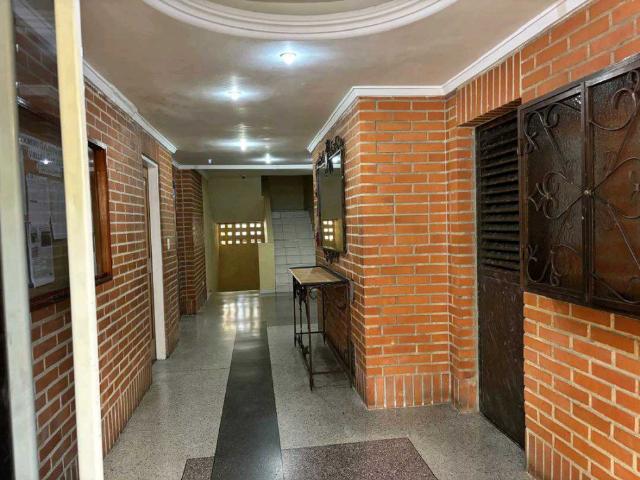 Apartamento en Alquiler en Valles de Camoruco, Valenciab. MT 10201962
