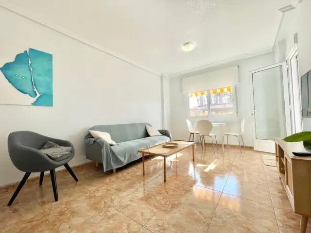 Apartamento en alquiler en Villananitos