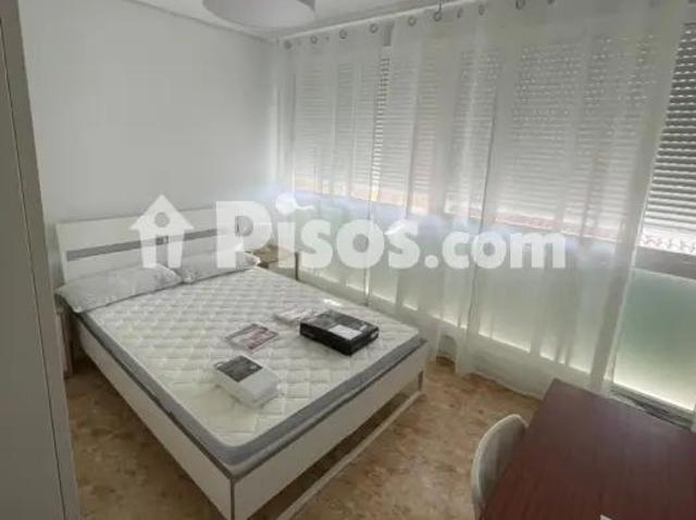 Apartamento en alquiler en Zona de Múltiples Biblioteca