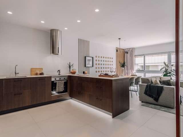 Apartamento en alquiler en Almagro, Madrid
