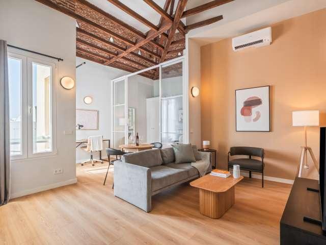 Apartamento en alquiler en Almagro, Madrid