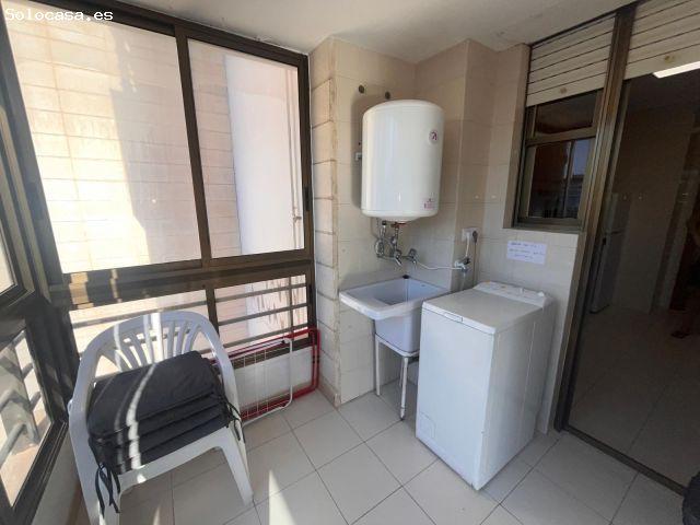 Apartamento en Alquiler en Arenales del sol, Alicante