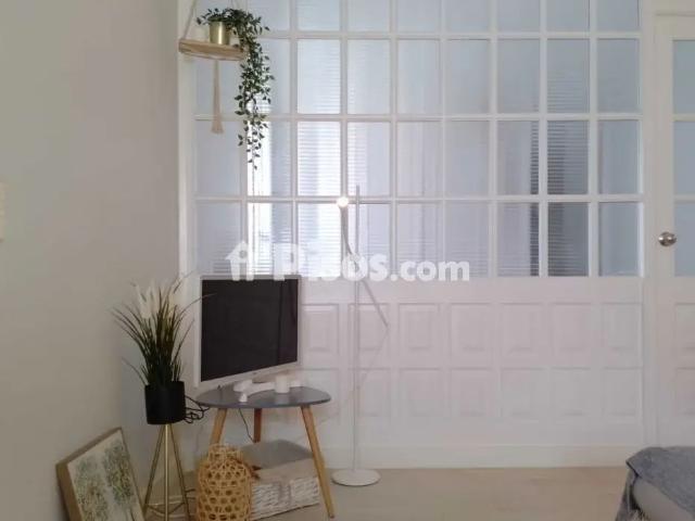 Apartamento en alquiler en Avenida de Nicolás Cora Montenegro, 76