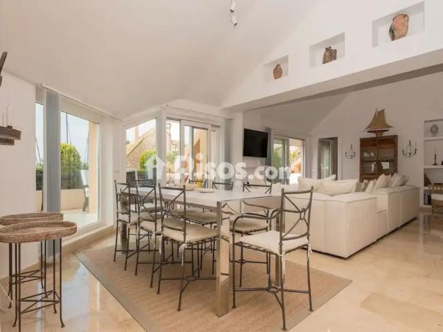 Apartamento en alquiler en Avenida de la Marina, 3