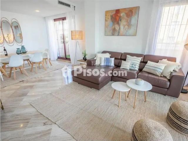 Apartamento en alquiler en Avenida de las Petunias