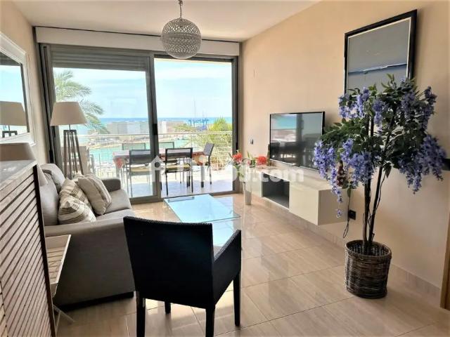 Apartamento en alquiler en Avenida del Marqués de Benicarló, 11