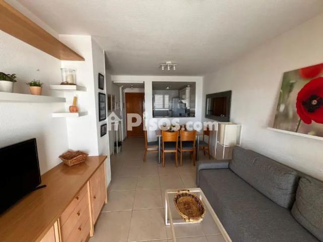 Apartamento en alquiler en Avenida del Papa Luna, 16, cerca de Calle de Marjals