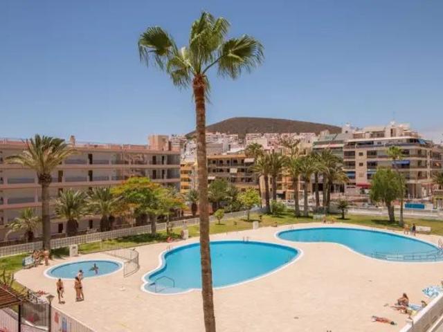Apartamento en alquiler en Avenida Juan Carlos I, 24