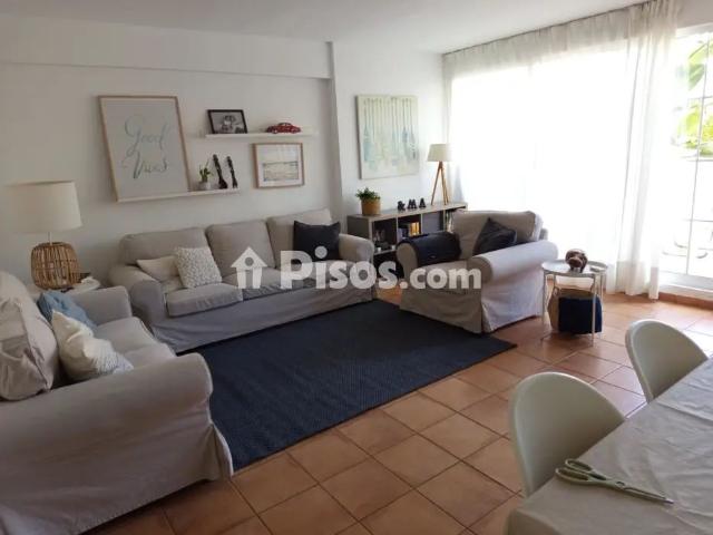 Apartamento en alquiler en Avenida Los Pinares, 1