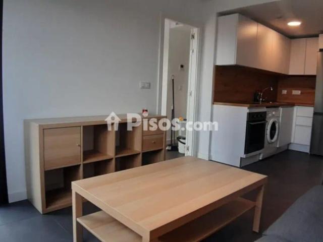 Apartamento en alquiler en Avenida Patricio Valverde Espín