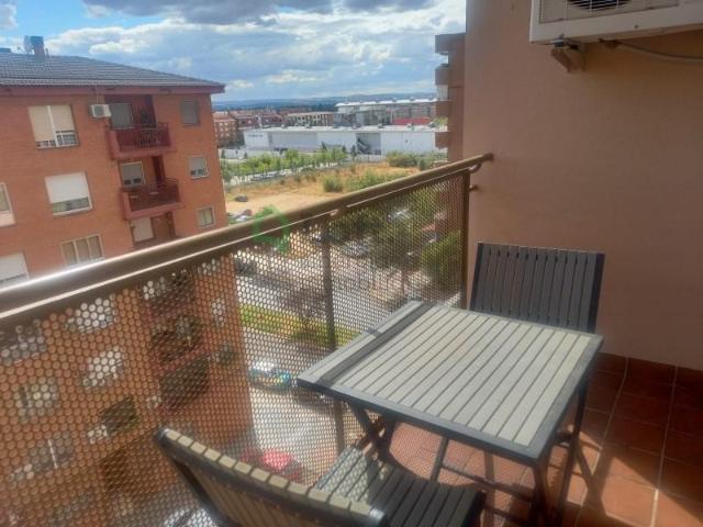 Apartamento en alquiler en Badajoz, Valdepasillas