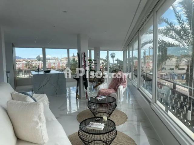Apartamento en alquiler en Bahía