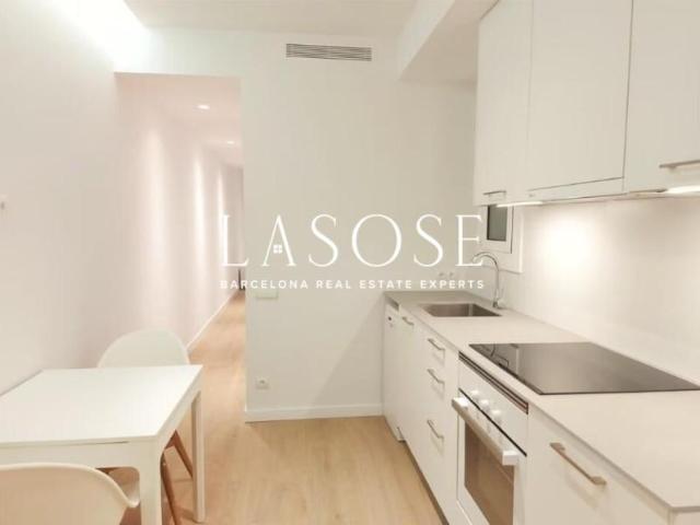 Apartamento en alquiler en Barcelona, Les Corts