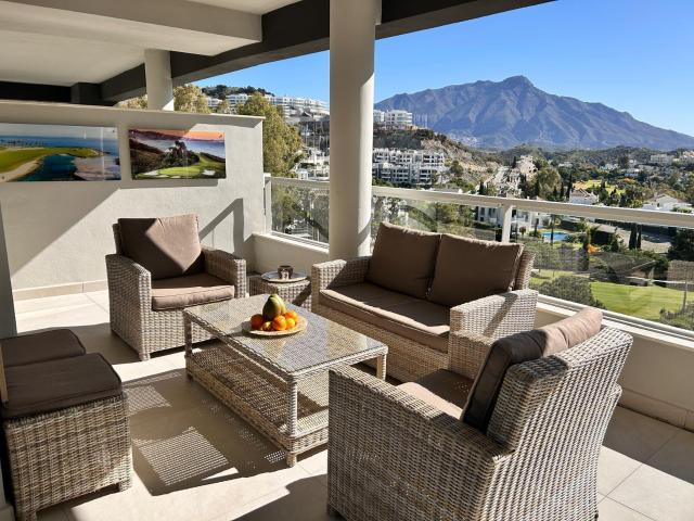 Apartamento en alquiler en Benahavís Málaga