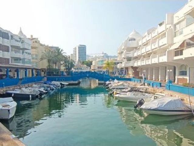 Apartamento en Alquiler en Benalmádena Costa, Málaga