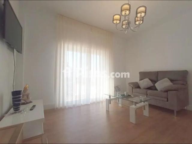Apartamento en alquiler en Camino Nuevo del Cementerio, cerca de Calle de los Cenacheros