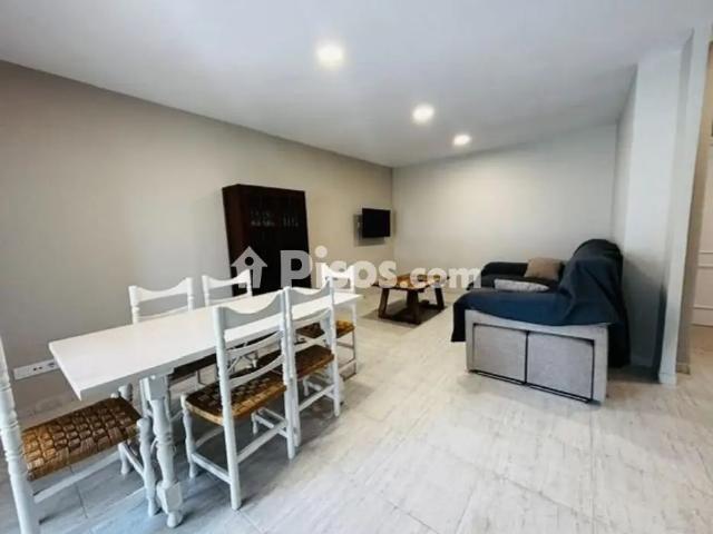Apartamento en alquiler en Calarreona Las Lomas