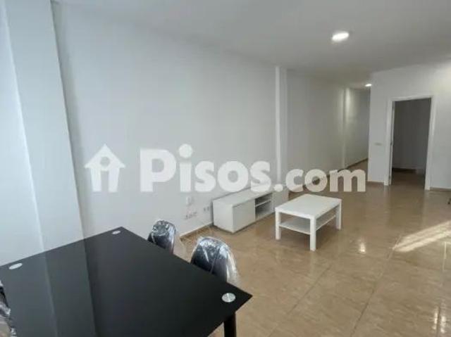 Apartamento en alquiler en Calle Barcelona