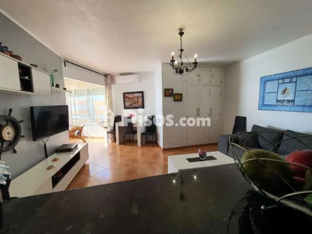 Apartamento en alquiler en Calle Centro Internacional, 85, Número 0